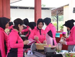 Bhayangkari Cabang Bengkulu Selatan mengadakan Olahraga Bersama dan Lomba Memasak Menu Kreasi Dalam Rangka HKGB Ke-71 Tahun 2023 .