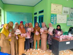 Pemdes Tanjung Anom  Bagikan Susu Gratis Untuk Balita Dan Bumil