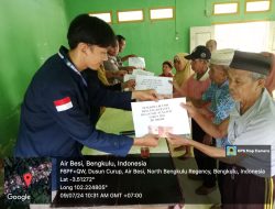 Pemdes Pagar Banyu Salurkan BLT Dana Desa