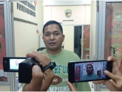 Pasar Malam Berdarah : Polisi Ringkus Pelaku Saat Sedang Sembunyi Di Atas Pelapon