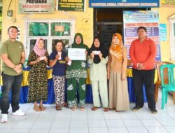 Pemdes Penanjung Panjang Bawah Salurkan BLT Dana Desa