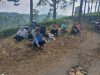 Dibantu Rakyat, Jalan Provinsi Bengkulu di Kepahiang Diperbaiki Secara Gotong Royong